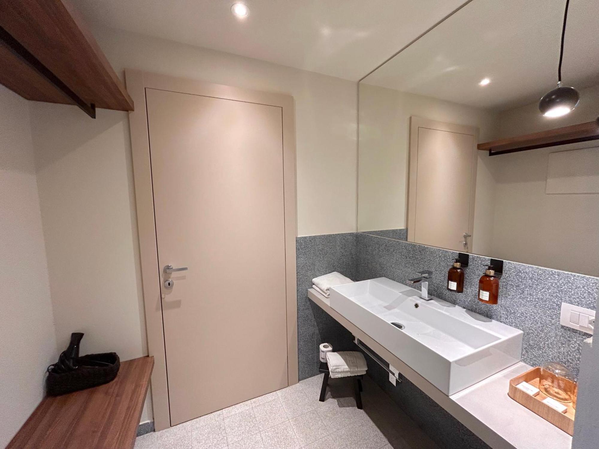 The Lake Suites Com - Luxury Stay In Lazise Eksteriør bilde