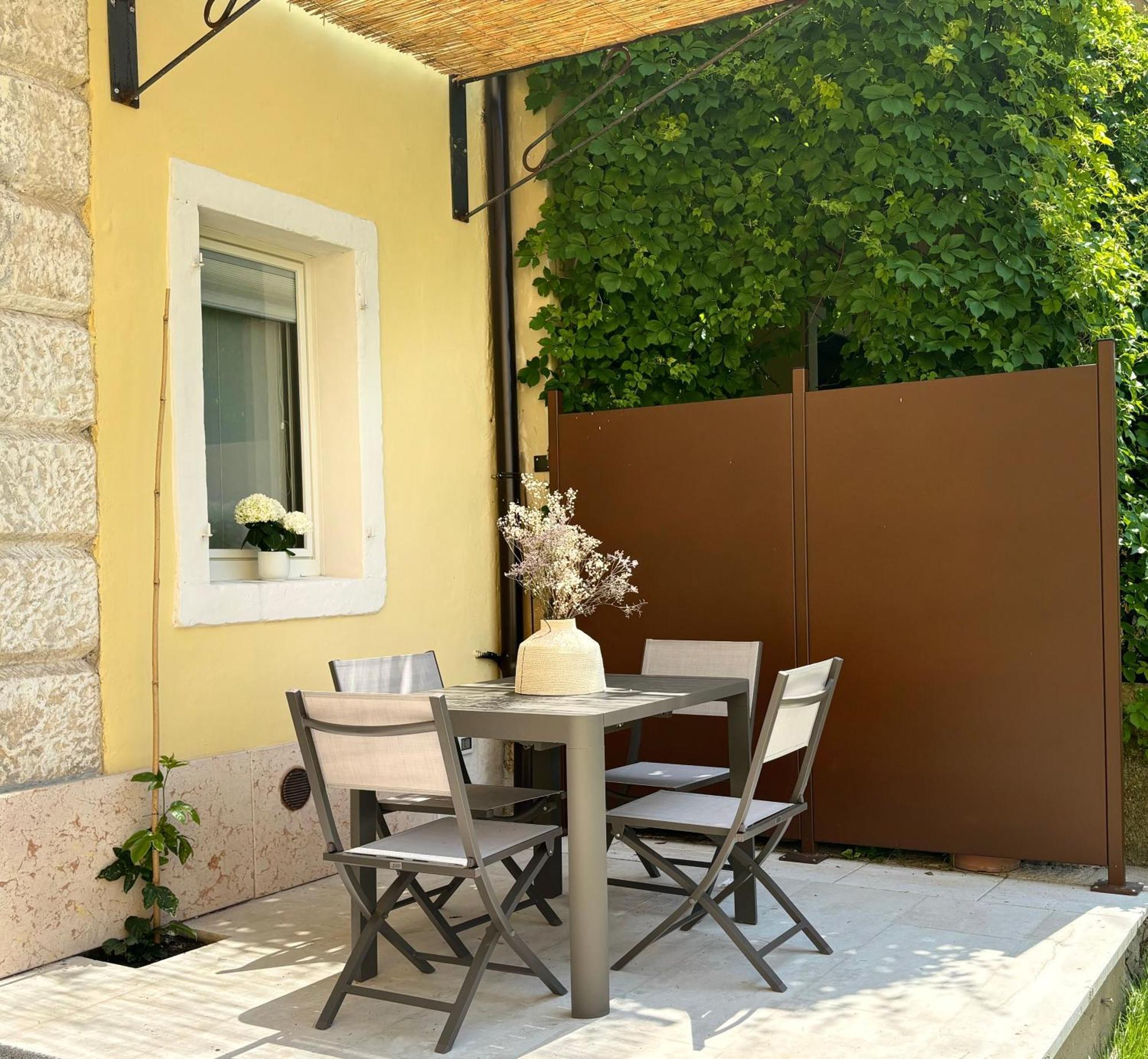 The Lake Suites Com - Luxury Stay In Lazise Eksteriør bilde