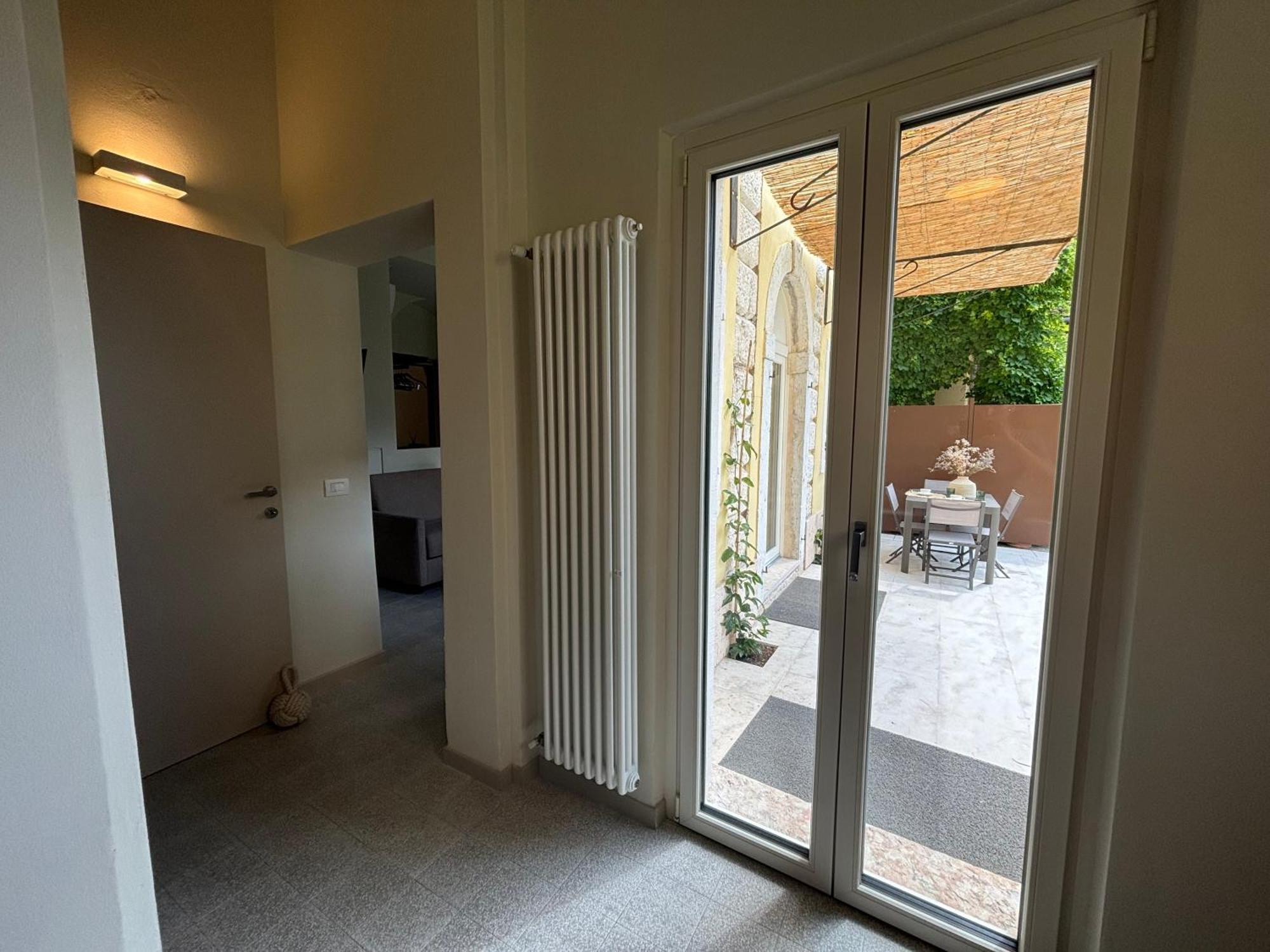 The Lake Suites Com - Luxury Stay In Lazise Eksteriør bilde